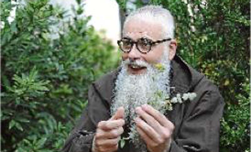 Capuchin Potions. Monastery recipes and herbs by Fra Valenti Serra of Manresa